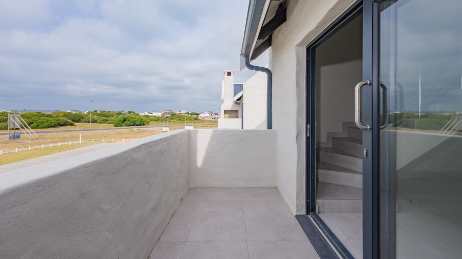 To Let 2 Bedroom Property for Rent in Struisbaai Western Cape